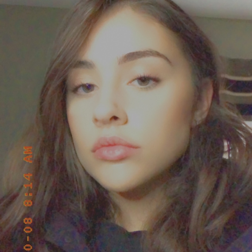 Meet your Posher, Brianne